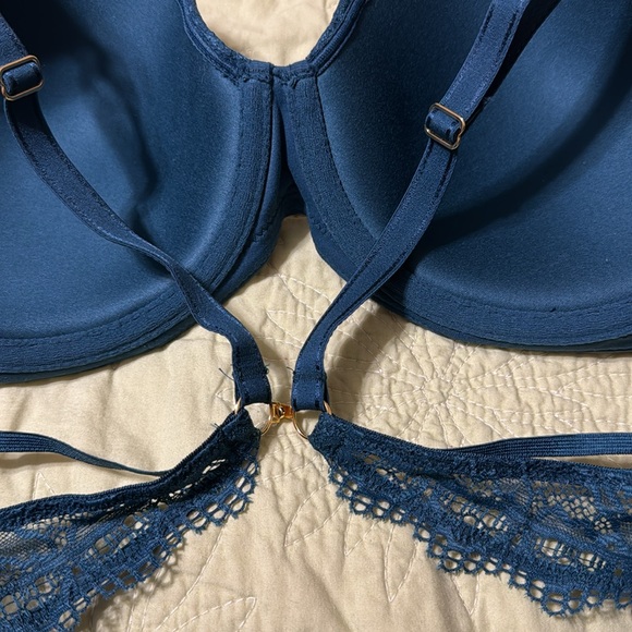 Soma Bra - Picture 5 of 8